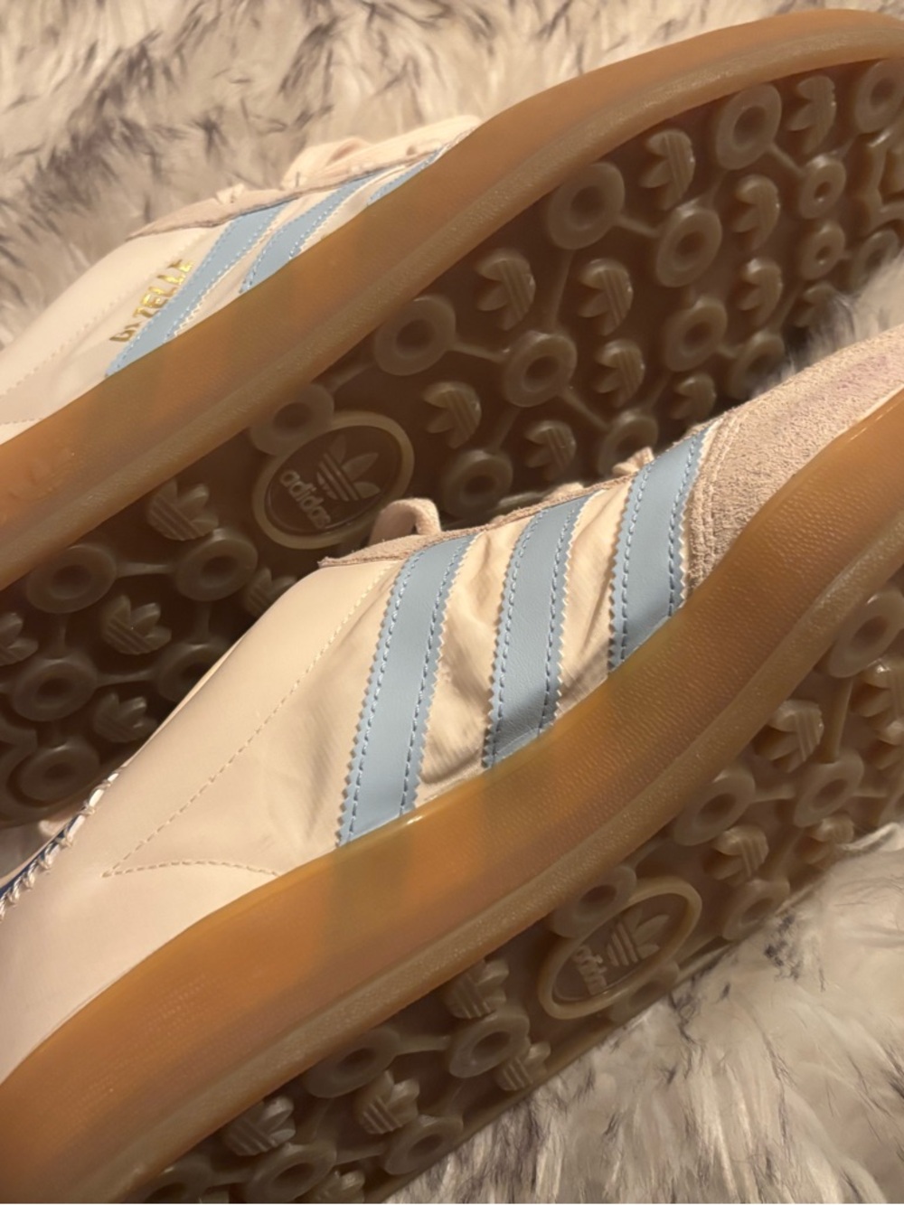 adidas Gazelle Cream Blue Gum Athletic Shoes - Picture 3 of 5